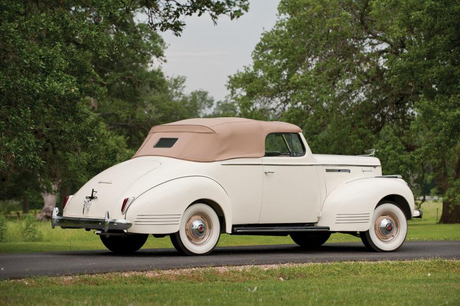  Packard One-Ten Special Convertible Coupe 1941 года  (фото 7 из 31)